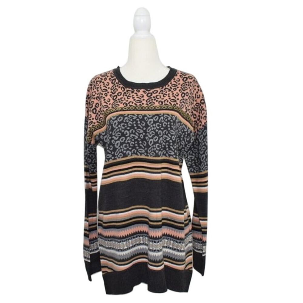 Cupio Leopard Animal Print Drop Shoulder Crew Sweater Size M Multi Striped NWT‎